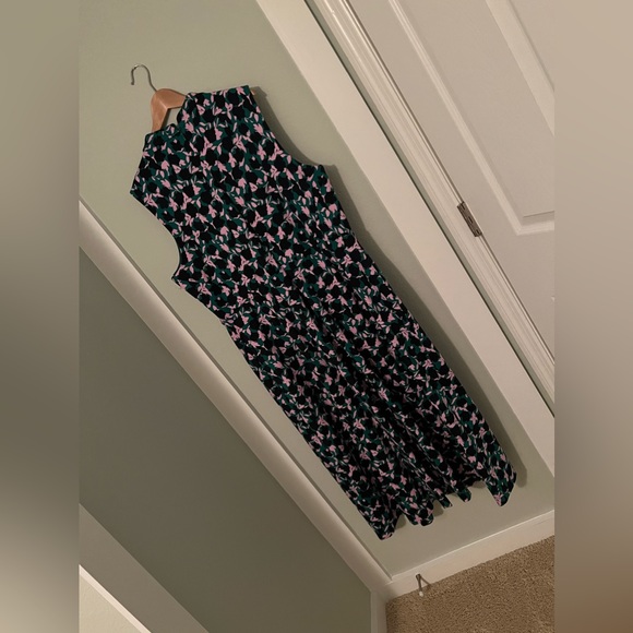 Boden Miriam Ponte Midi Dress in Forest & Clematis. NWT, Never worn.
Size 20/22L - Picture 12 of 14